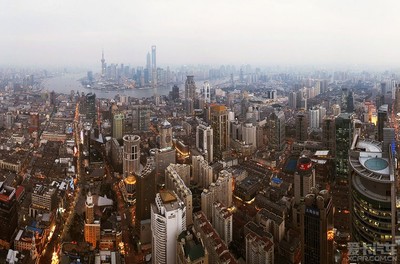 上海自貿區驅動房地產市場躍升，三年內均價突破四萬大關