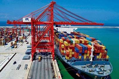 自由貿易賬戶架起資金“高速公路” 上海貿易便利化邁上新臺階